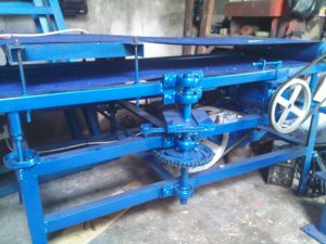 mesin cetak kerupuk mawar